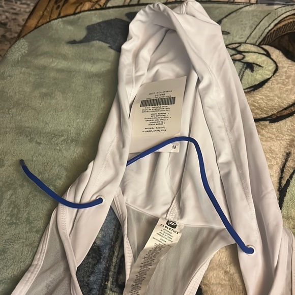 Blue and white hooded sports bar - Picture 1 of 4